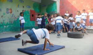 Educação em tempo integral é bem recebida por gestores