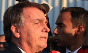 Defesa de Bolsonaro vai adotar medidas judiciais contra Delgatti