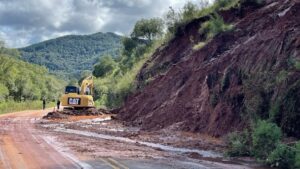 Rio Grande do Sul tem nove trechos rodoviários interditados. Pontos mais críticos foram afetados pelos temporais