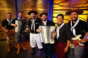 Canoas Shopping promove show gratuito com banda Alma Gaudéria