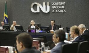 CNJ aprova regra de gênero para ampliar número de juízas. Cota de paridade em tribunais valerá a partir de janeiro de 2024