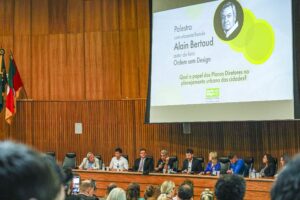 Porto Alegre: Alain Bertaud palestra sobre plano diretor no desenvolvimento das cidades