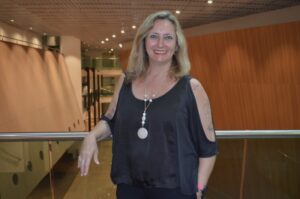 RS: Ana Cristina Froner é a nova diretora do Instituto Estadual de Artes Cênicas