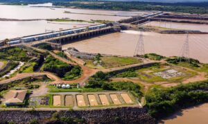 Seca faz usina suspender geração de energia em Rondônia