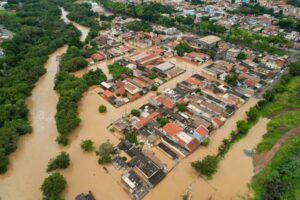 Defesa Civil SP: em 8 dias choveu 65% a mais que o esperado para todo o mês de outubro