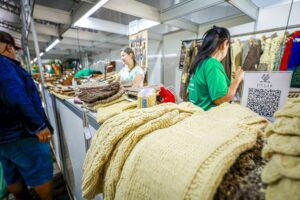 Porto Alegre: Feira de Agricultura Familiar é atração no Largo Glênio Peres