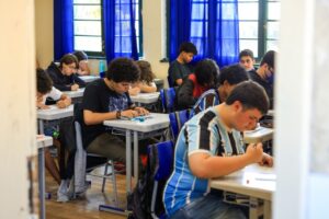 RS: Escolas de Ensino Médio em tempo integral colhem frutos com o novo modelo de ensino