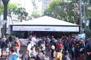 Porto Alegre: Público lota Praça da Alfândega antes do último fim de semana de Feira do Livro