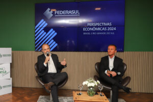 FEDERASUL mostra preocupação com o futuro. No encontro anual com a imprensa, o balanço do ano veio recheado de incertezas em relação a 2024. Falta gestão e confiança, disse o presidente da entidade