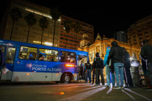 Porto Alegre: EPTC divulga esquema de trânsito e transporte para Grêmio x Athletico (PR)