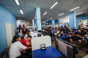 Porto Alegre: Sine municipal começa a semana com 2.807 novas vagas de emprego