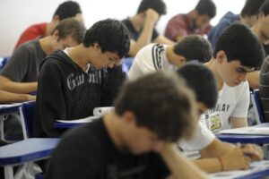 Educação: Ministro defende reforma do ensino médio ‘o mais breve possível’