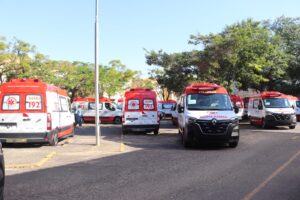 Porto Alegre: Serviços de saúde da Capital recebem novos computadores e ambulâncias