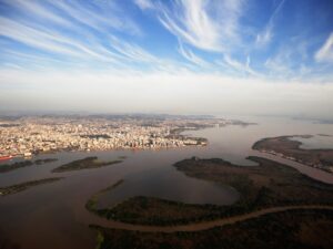 Porto Alegre: Especialistas da Holanda discutem projeto das ilhas na prefeitura