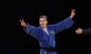 Alana Maldonado é ouro na categoria até 70 quilos do judô J2. Brenda Freitas conquista prata nos 70 quilos classe J1