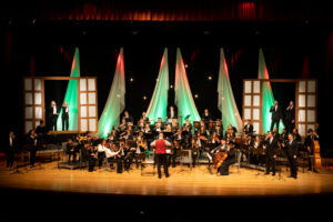 RS: Orquestra faz concerto em homenagem ao  Bicentenário da Imigração Alemã no Teatro Mauá. Programação faz parte da agenda cultural da 39ª Oktoberfest