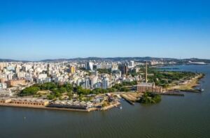 Porto Alegre: Proposta da Lei Orçamentária Anual para 2025 é entregue na Câmara