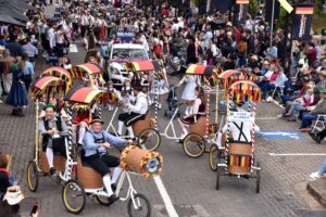 RS: Alok, Traia Véia e primeiro Desfile Temático são os destaques da programação do fim de semana na Oktoberfest