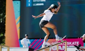 Skate street: Rayssa Leal e Giovanni Vianna vão à final na Austrália. Decisão da etapa da Liga Mundial em Sidney começa às 22h deste sábado