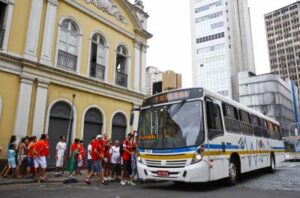 Porto Alegre: Confira o serviço de trânsito e transporte para o Gre-Nal no Beira-Rio