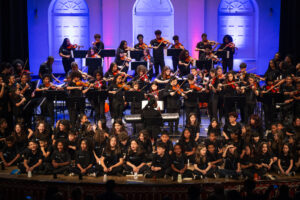 Porto Alegre: Projeto Orquestra Jovem Theatro São Pedro reúne 130 crianças e jovens em concerto no dia 15 de outubro