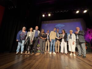 Porto Alegre: Campanha 'Juntos pela Leitura no RS' conquista troféu de Projeto do Ano no Prêmio Jacarandá