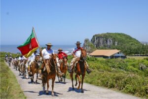 RS: Assembleia reconhece Cavalgada do Mar como patrimônio cultural do Estado